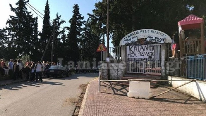 Πελασγία: Αντί για αγιασμό έκαναν… κατάληψη
